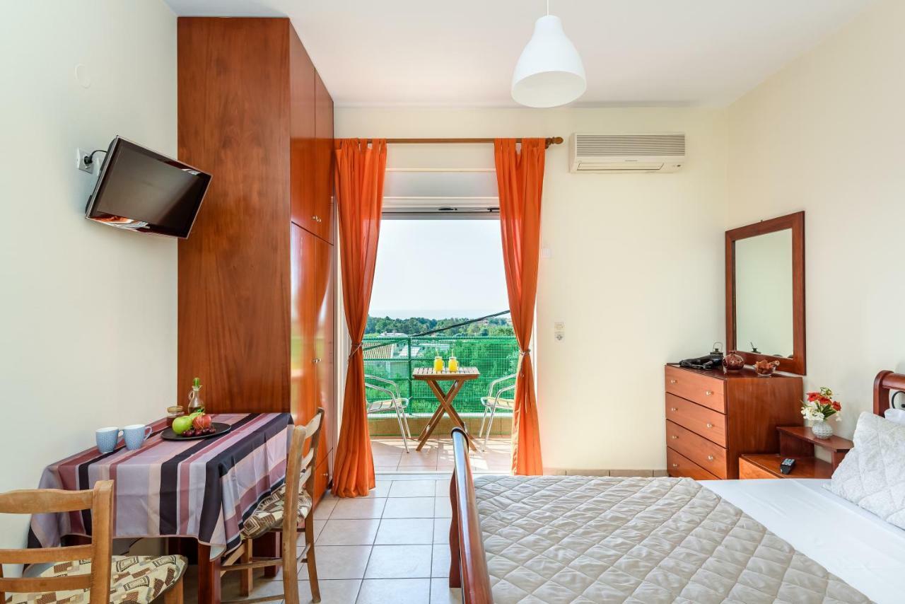 Golden Beach Hill Apartments Káto Darátsos Eksteriør bilde